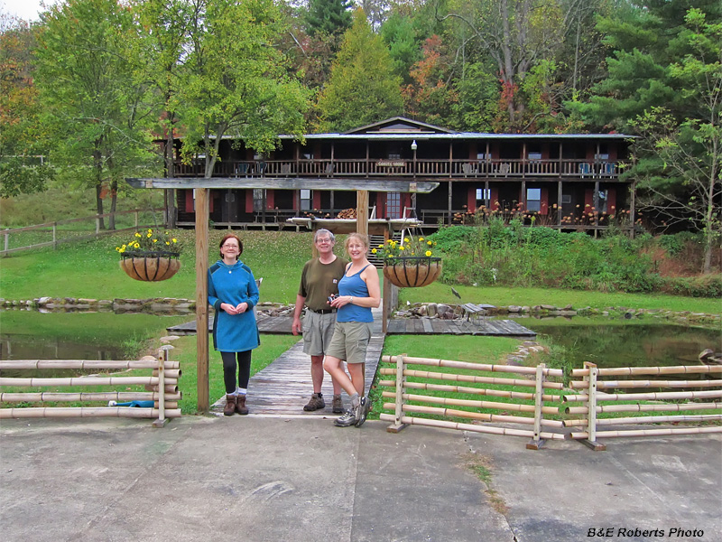 Coyote_Lodge