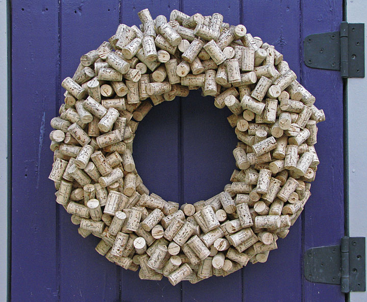 Cork_wreath