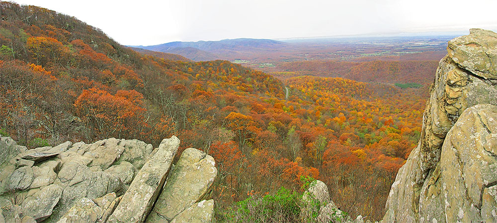 Humpack_Rocks_view