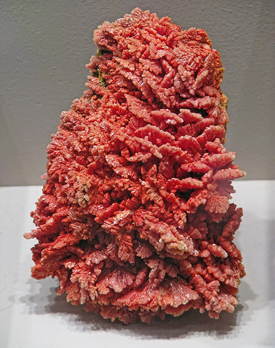 Red_mineral