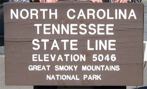 State_line_sign