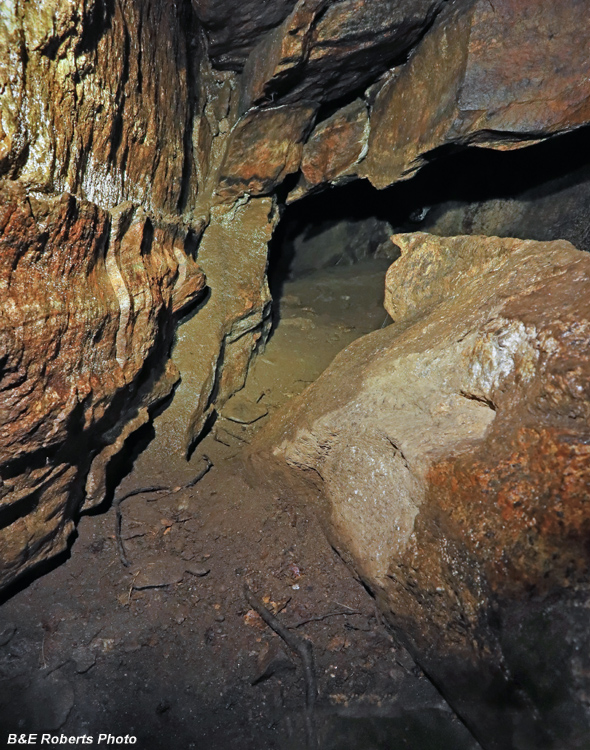 Cave_3_middle